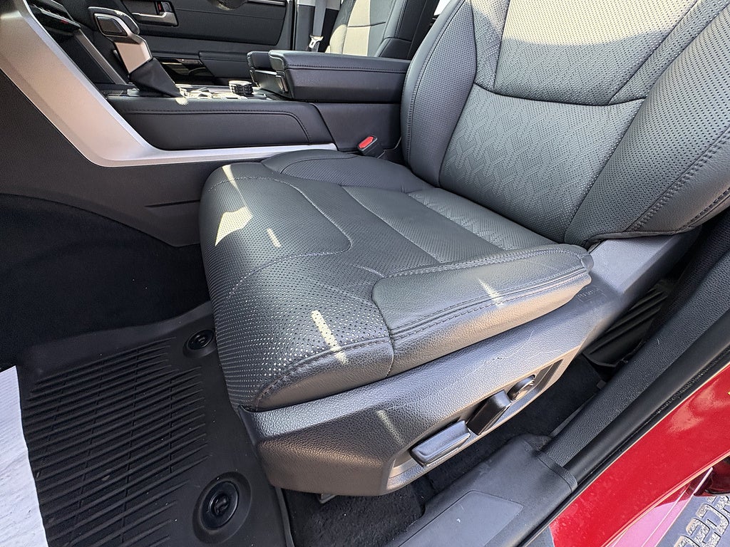 2024 Toyota Tundra 4WD Limited HV