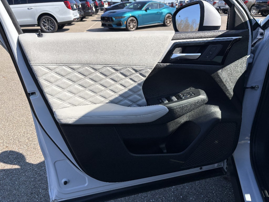 2023 Mitsubishi Outlander SEL
