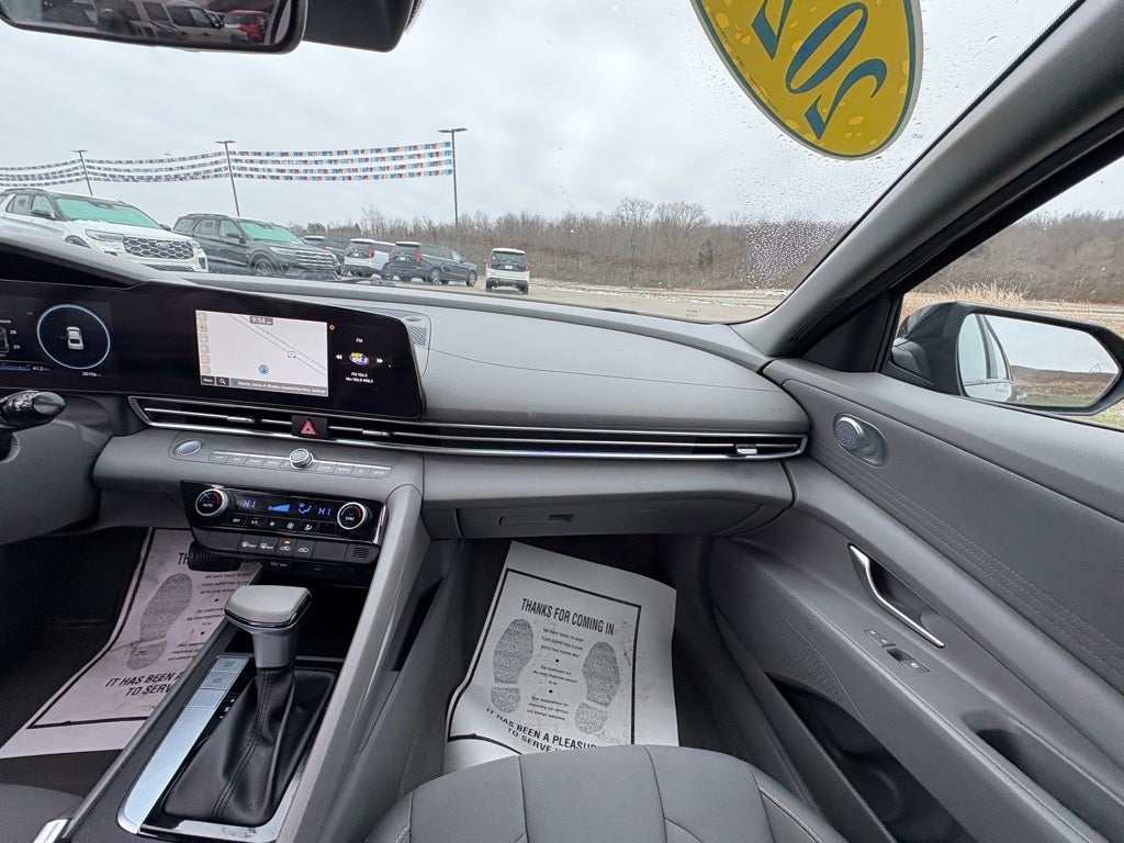2024 Hyundai Elantra SEL