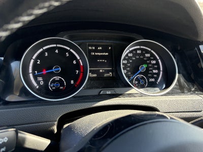 2016 Volkswagen Golf R Base