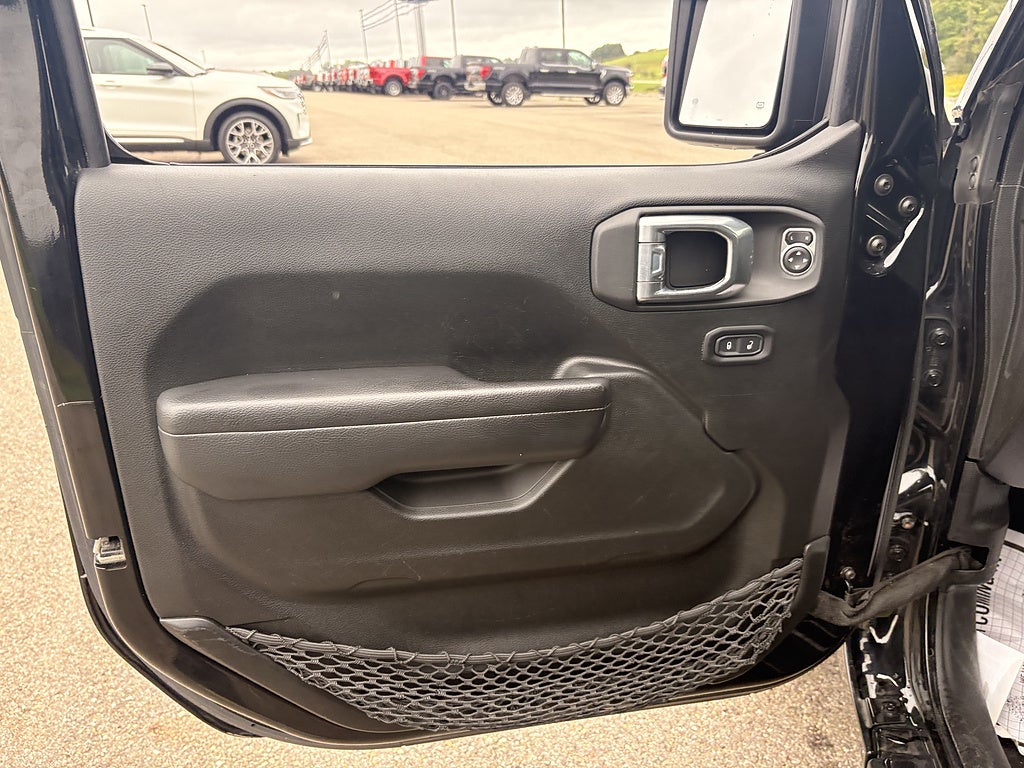 2022 Jeep Wrangler Sport S
