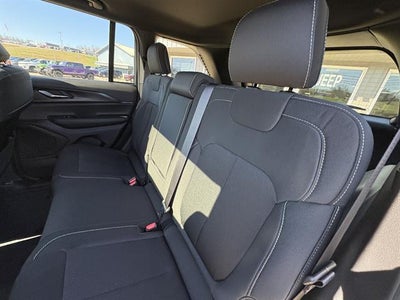2026 Jeep Grand Cherokee Altitude 4x4