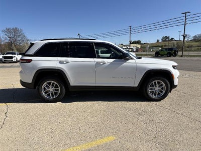 2026 Jeep Grand Cherokee Altitude 4x4