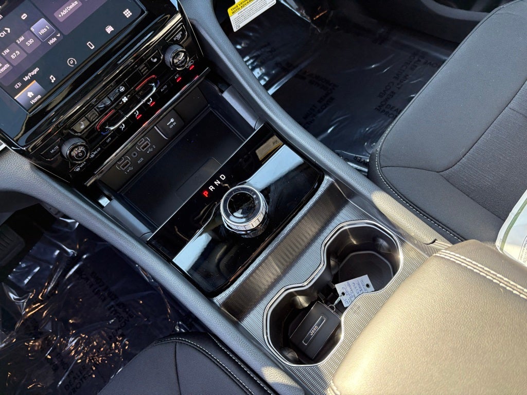 2025 Jeep Grand Cherokee Laredo X