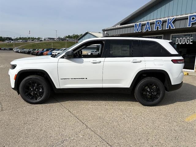 2026 Jeep Grand Cherokee Altitude 4x4