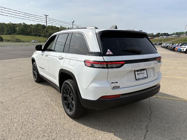 2026 Jeep Grand Cherokee Altitude 4x4