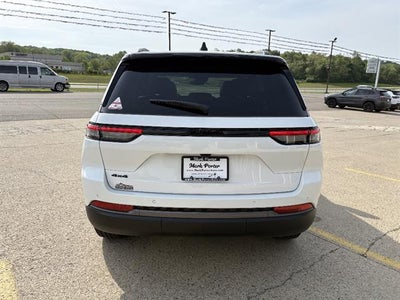 2026 Jeep Grand Cherokee Altitude 4x4