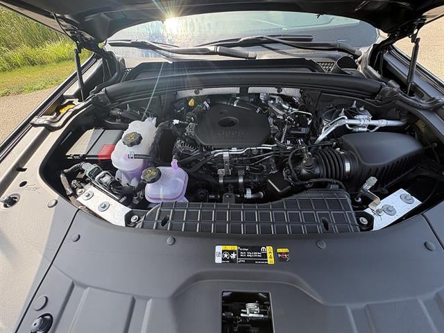 2027 Jeep Grand Cherokee Laredo Altitude