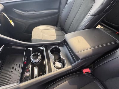2027 Jeep Grand Cherokee Laredo Altitude