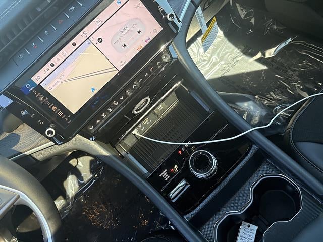 2027 Jeep Grand Cherokee Laredo Altitude