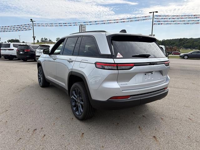 2026 Jeep Grand Cherokee 85th Anniversay Edition 4x4