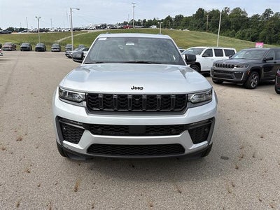 2026 Jeep Grand Cherokee 85th Anniversay Edition 4x4