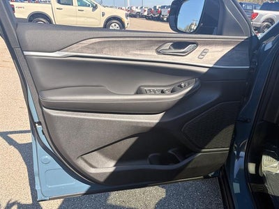 2027 Jeep Grand Cherokee Limited