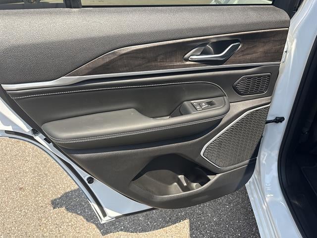 2026 Jeep Grand Cherokee Limited Reserve 4x4