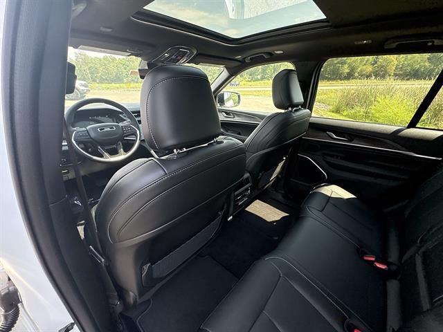 2026 Jeep Grand Cherokee Limited Reserve 4x4