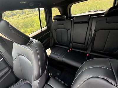 2026 Jeep Grand Cherokee Limited Reserve 4x4
