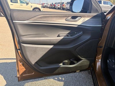 2027 Jeep Grand Cherokee Limited