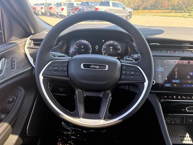 2027 Jeep Grand Cherokee Limited Reserve