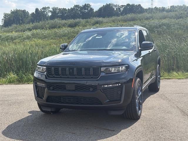 2026 Jeep Grand Cherokee 85th Anniversay Edition 4x4