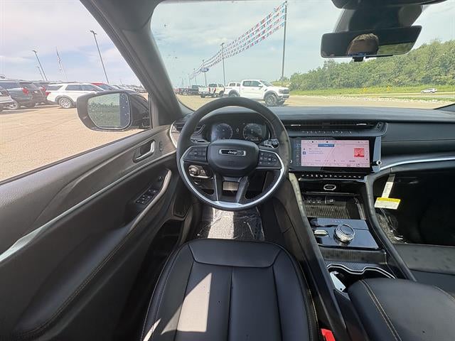 2026 Jeep Grand Cherokee 85th Anniversay Edition 4x4