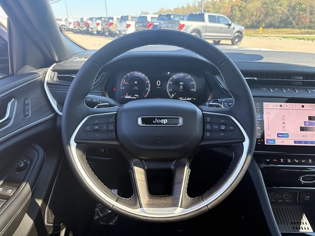 2027 Jeep Grand Cherokee Limited Reserve