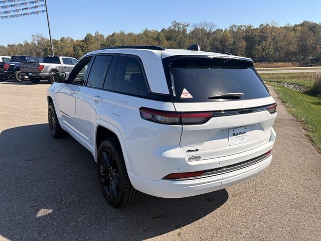 2027 Jeep Grand Cherokee Limited Reserve