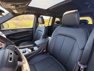 2027 Jeep Grand Cherokee Limited Reserve