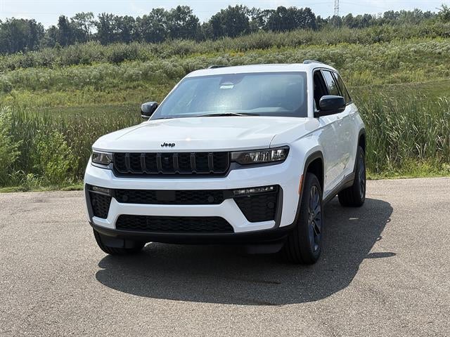 2026 Jeep Grand Cherokee 85th Anniversay Edition 4x4