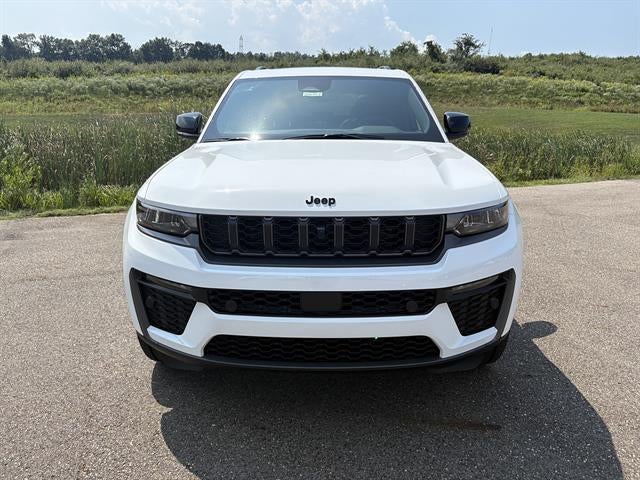 2026 Jeep Grand Cherokee 85th Anniversay Edition 4x4