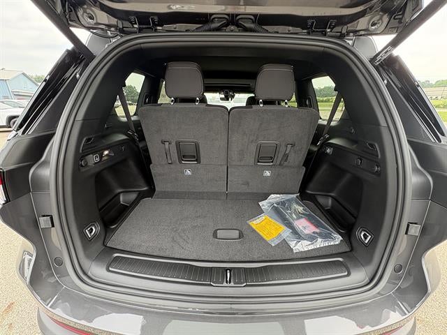 2026 Jeep Grand Cherokee L Altitude 4x4