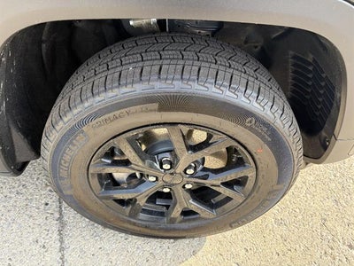 2026 Jeep Grand Cherokee L Altitude 4x4