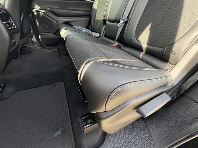 2026 Jeep Grand Cherokee L Altitude 4x4