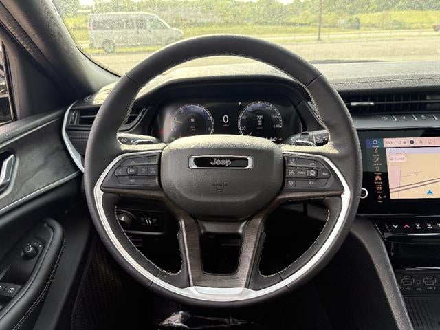2026 Jeep Grand Cherokee L Altitude 4x4