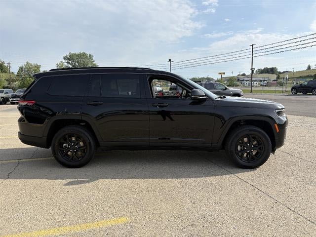 2026 Jeep Grand Cherokee L Altitude 4x4