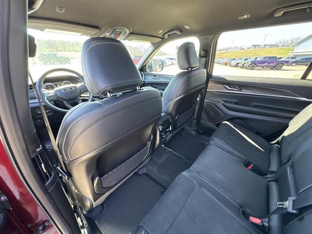 2026 Jeep Grand Cherokee L Altitude 4x4