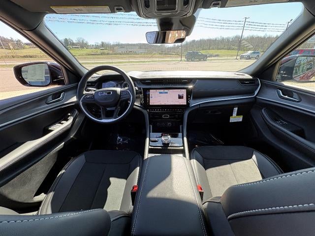 2026 Jeep Grand Cherokee L Altitude 4x4
