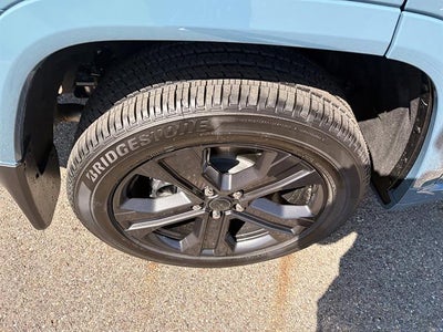 2027 Jeep Grand Cherokee L Limited Reserve