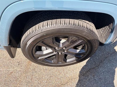 2027 Jeep Grand Cherokee L Limited Reserve