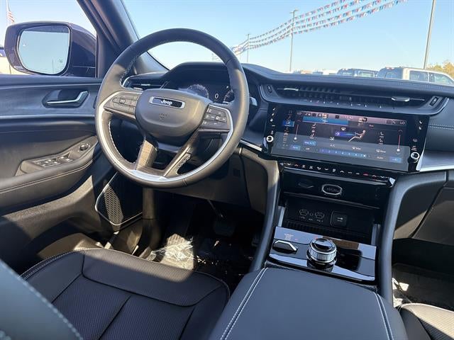2027 Jeep Grand Cherokee L Limited Reserve