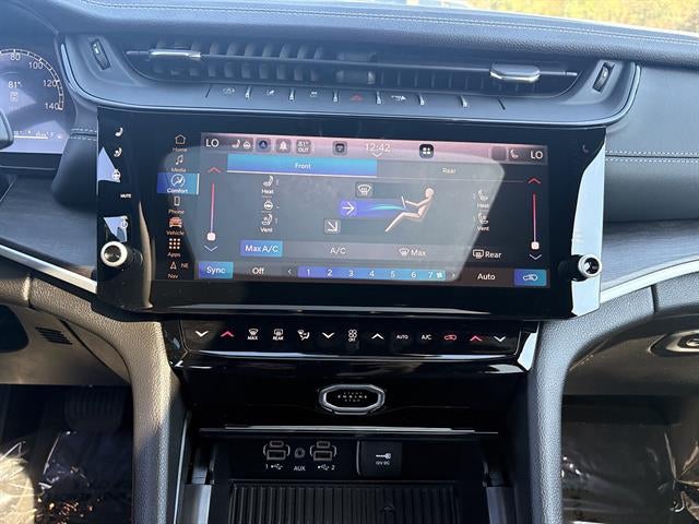 2027 Jeep Grand Cherokee L Limited Reserve