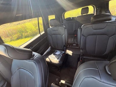 2027 Jeep Grand Cherokee L Limited Reserve