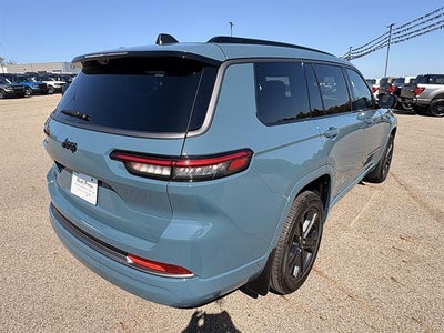 2027 Jeep Grand Cherokee L Limited Reserve
