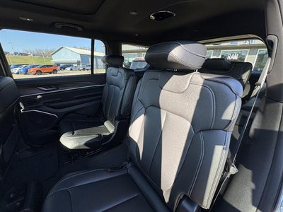 2026 Jeep Grand Cherokee L Limited 4x4