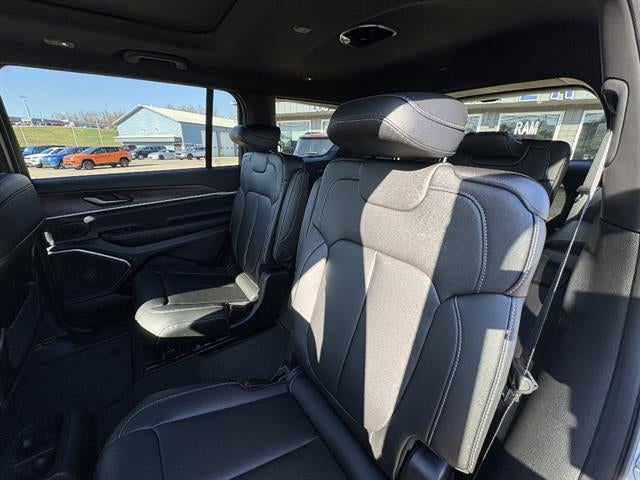 2026 Jeep Grand Cherokee L Limited 4x4