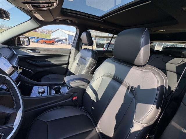 2026 Jeep Grand Cherokee L Limited 4x4