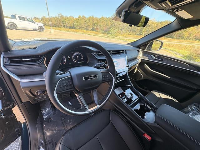 2027 Jeep Grand Cherokee L Limited Reserve