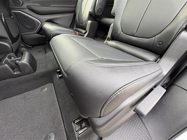 2026 Jeep Grand Cherokee L Limited Reserve
