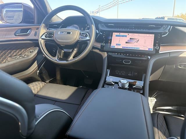2027 Jeep Grand Cherokee L Summit