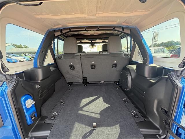 2026 Jeep Wrangler 4-Door Willys 4x4