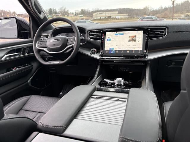 2026 Jeep Grand Wagoneer L Limited Altitude 4x4